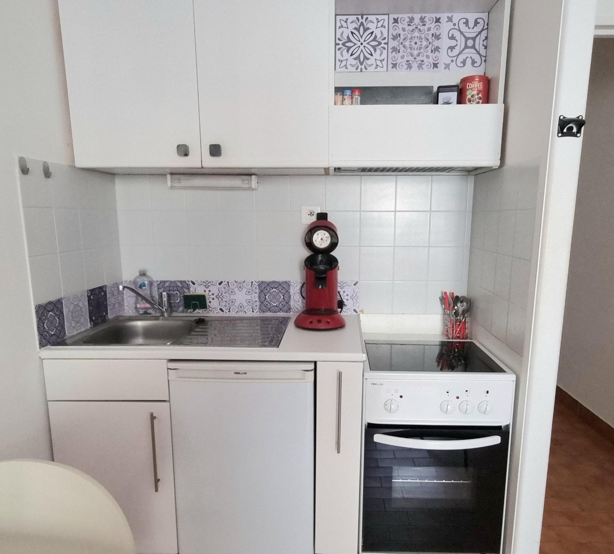 Studio Cozy En Bord De Plage Avec Vue Mer Et Wifi Canet-en-Roussillon Exterior photo